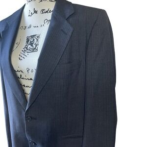 Woodmere 100%‎ Pure Wool Gray Pin Striped Two Button Closure Men's Size 40R